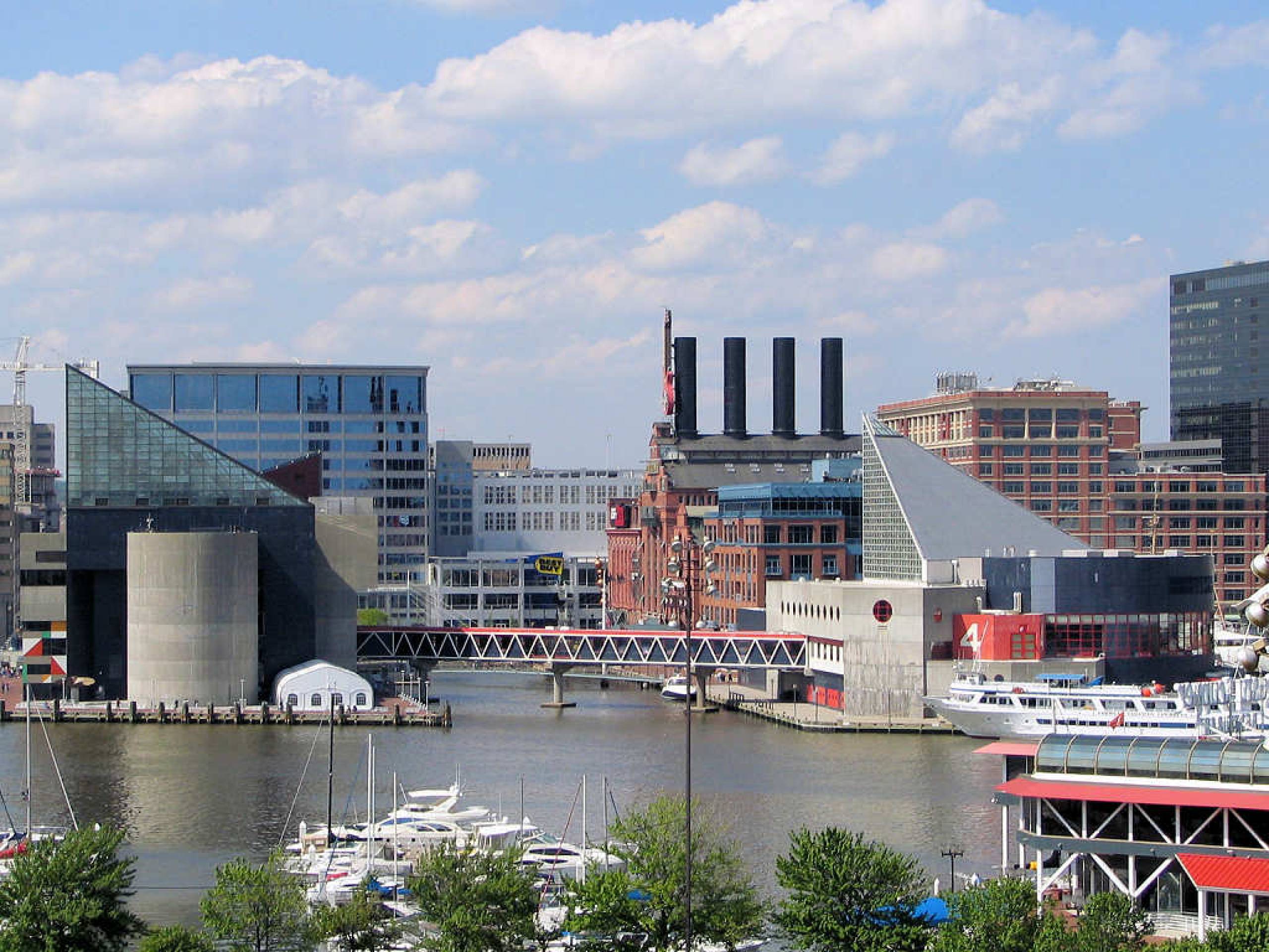 Baltimore (3/10) .