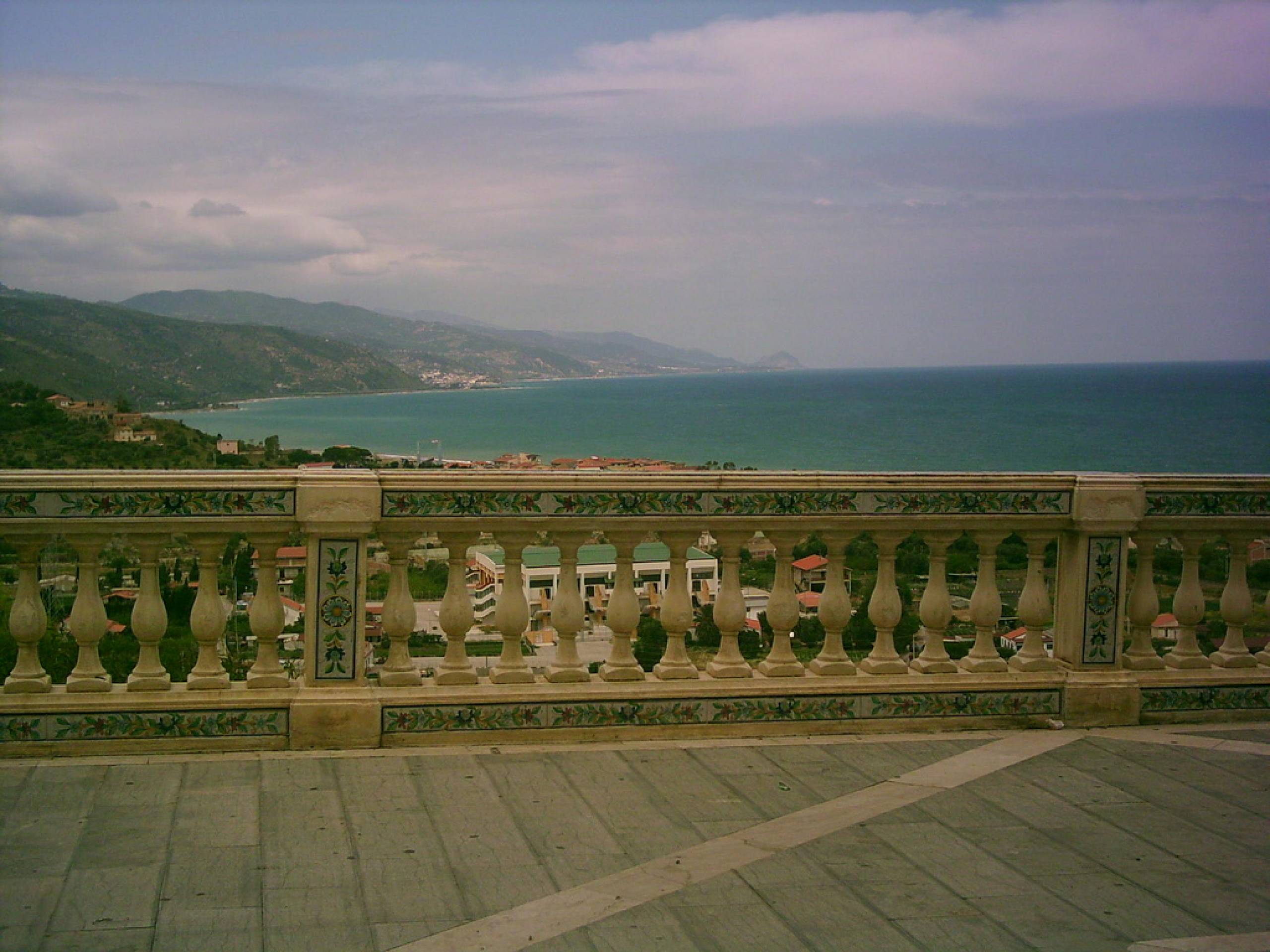 Dodaj opinie o miejscowości Santo Stefano di Camastra » Wyspa...