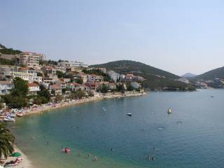 Neum